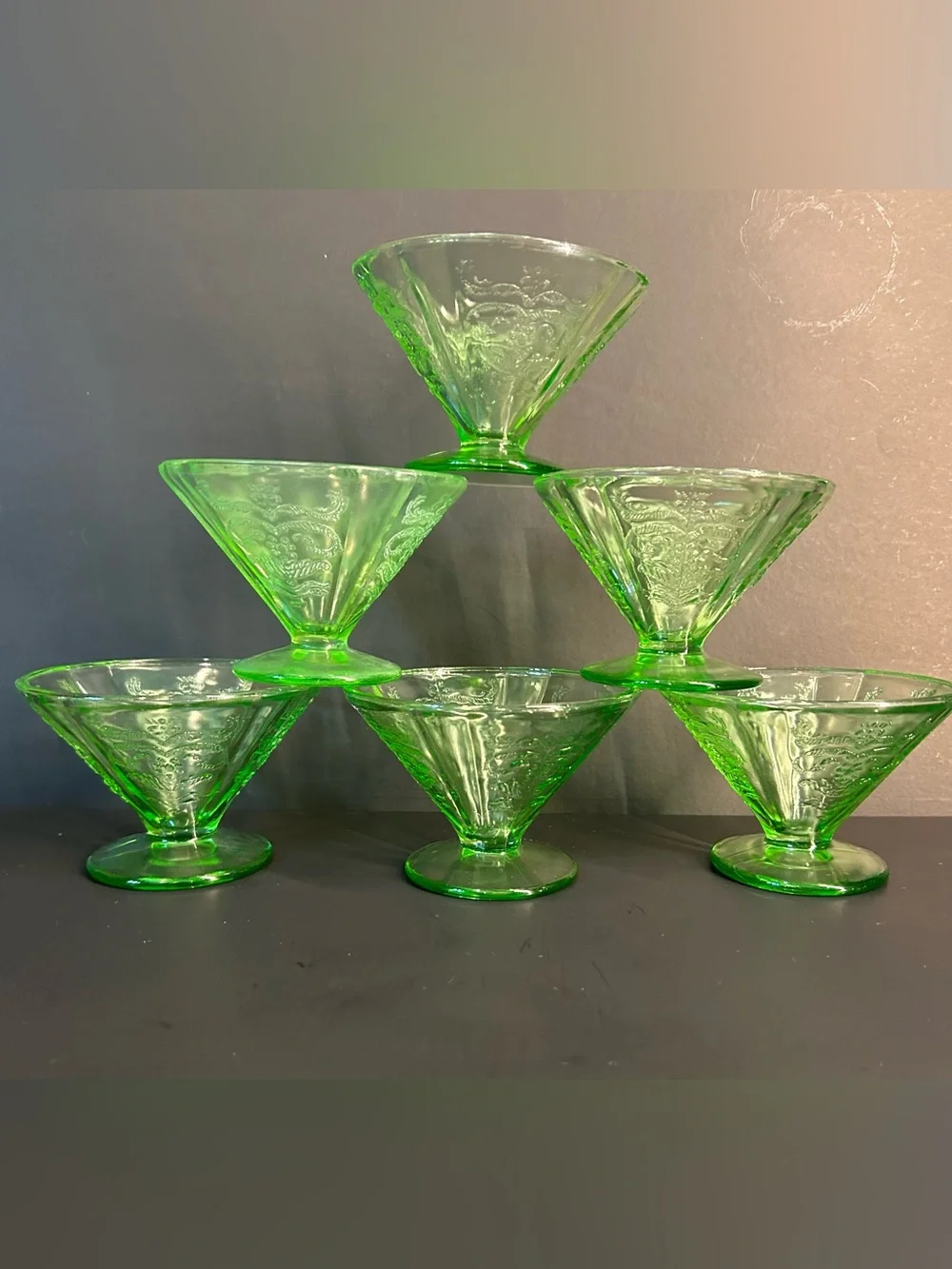 Federal Glass Madrid Uranium Footed Sherbet Dishes Set Of 6